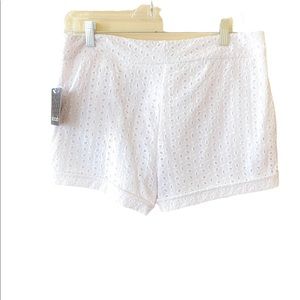 Stoosh 100% Cotton White Embroidered Shorts Size 11